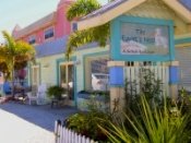 Anna Maria shopping