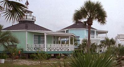 Driftwood Inn Cottages